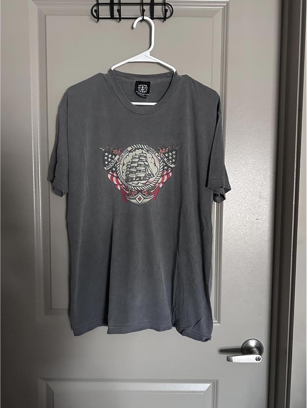 Original Sailor Jerry "Rocked In The Cradle of The Deep" Shirt Size X-Large Gray